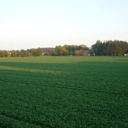 Vier Linden Guest house Luedersfeld